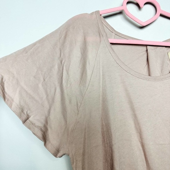 Chaser NWT Scoop Neck Flounce Sleeve Raglan Oversized Blouse Tan Size Small - Picture 2 of 4